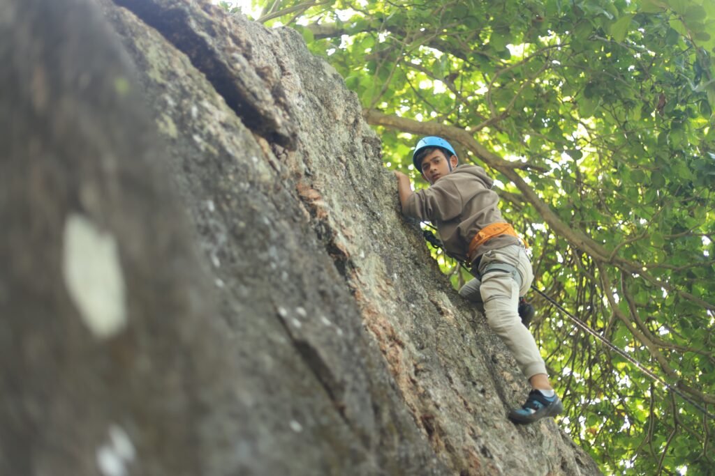 Deshdekha Rock Climbing